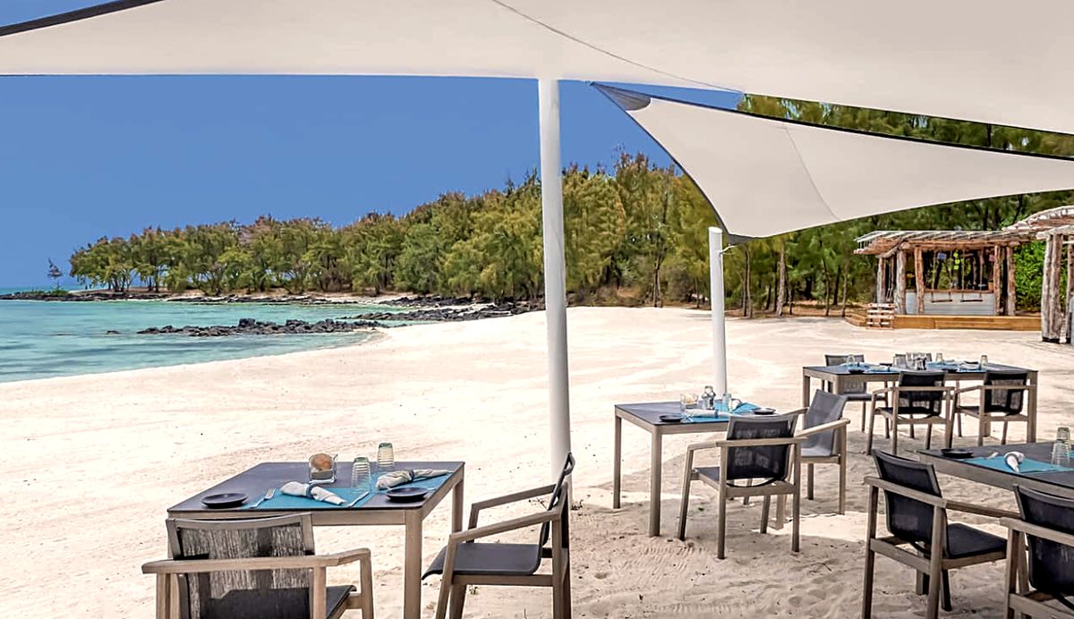 Tables de Grand Baie